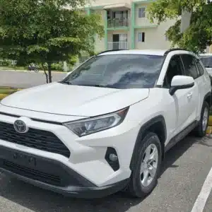 A05-TOYOTA RAV4 OR SIMILAR